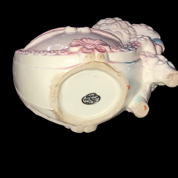 Vintage Sweet Faced Lamb Planter by Ardco; Baby Room Decor; Collectible Planter - Picture 5 of 9